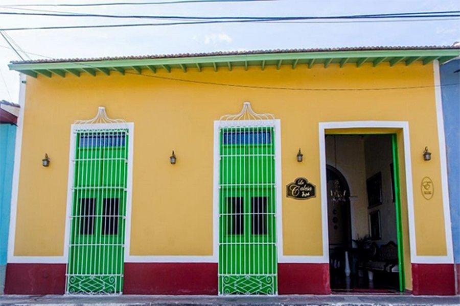 E La Calesa Hotel Trinidad Exterior photo